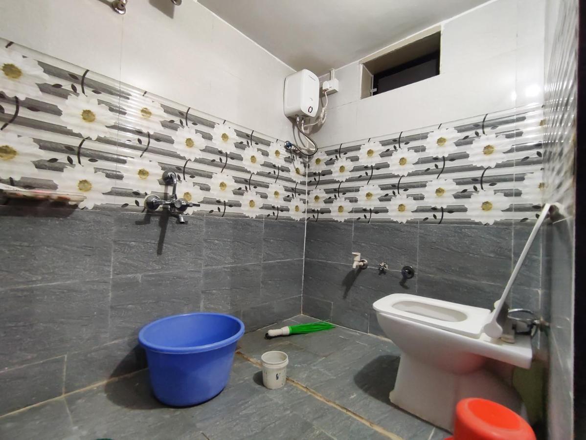 Krishna Homestay Garudeshwar Ngoại thất bức ảnh