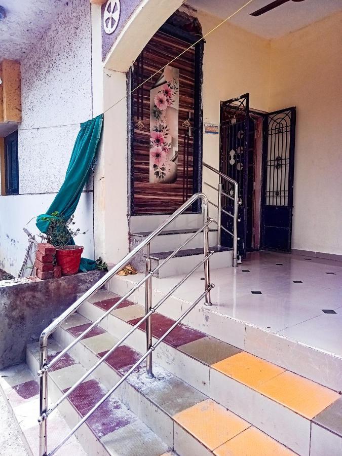 Krishna Homestay Garudeshwar Ngoại thất bức ảnh